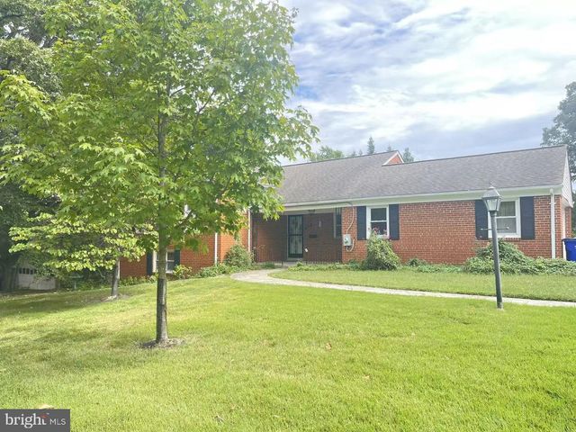 7325 RADCLIFFE DR, College Park, MD 20740