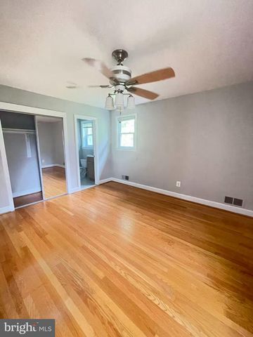 7325 RADCLIFFE DR, College Park, MD 20740
