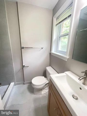 7325 RADCLIFFE DR, College Park, MD 20740