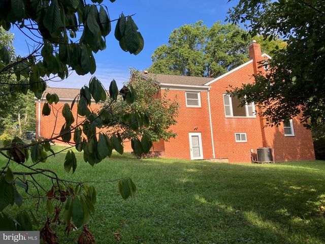7325 RADCLIFFE DR, College Park, MD 20740