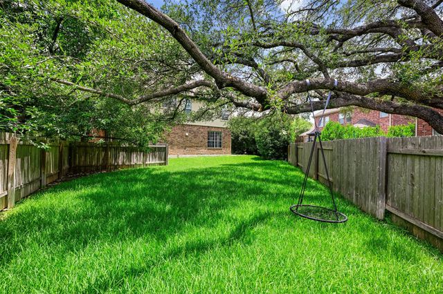 2012 Ebbsfleet DR, Cedar Park, TX 78613