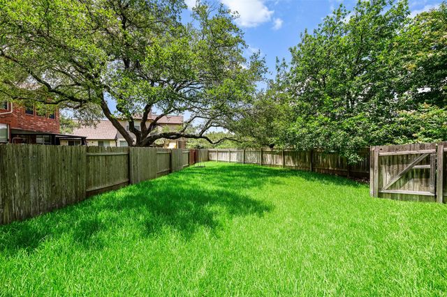 2012 Ebbsfleet DR, Cedar Park, TX 78613