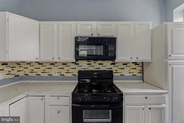 2806 PULASKI HWY, Baltimore, MD 21224