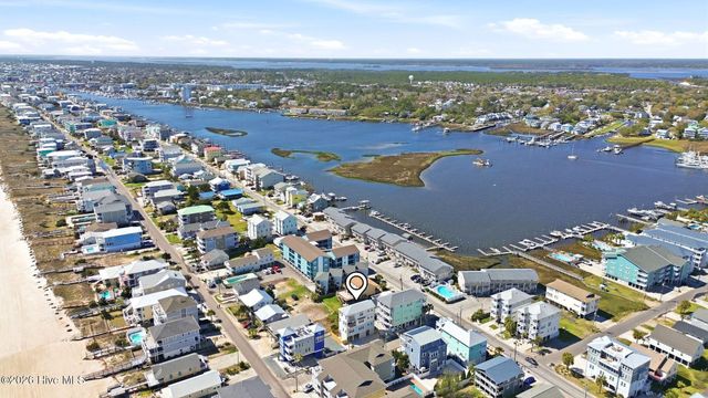 105 Periwinkle Lane, Carolina Beach, NC 28428