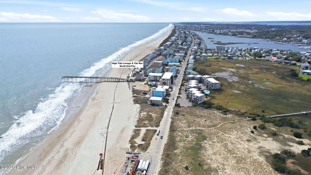 105 Periwinkle Lane, Carolina Beach, NC 28428