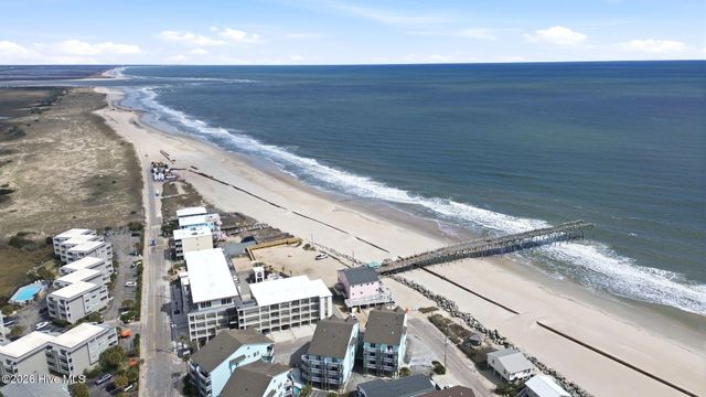 105 Periwinkle Lane, Carolina Beach, NC 28428