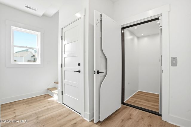 105 Periwinkle Lane, Carolina Beach, NC 28428