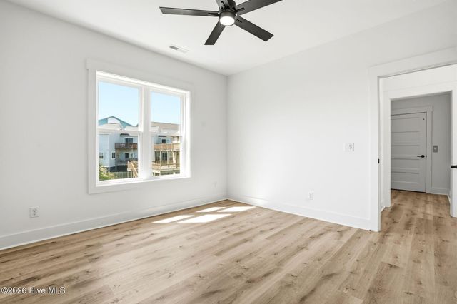 105 Periwinkle Lane, Carolina Beach, NC 28428