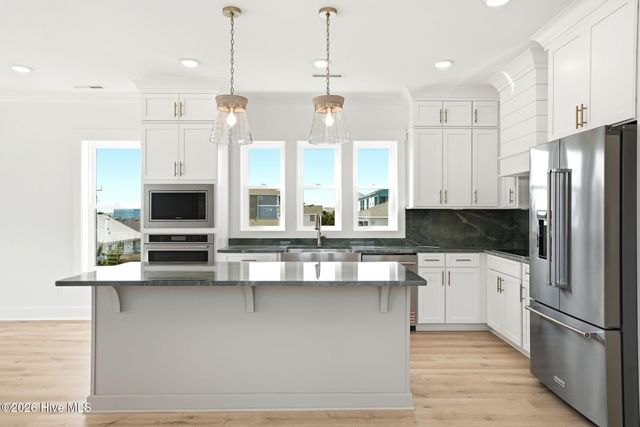 105 Periwinkle Lane, Carolina Beach, NC 28428