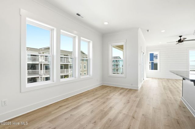 105 Periwinkle Lane, Carolina Beach, NC 28428