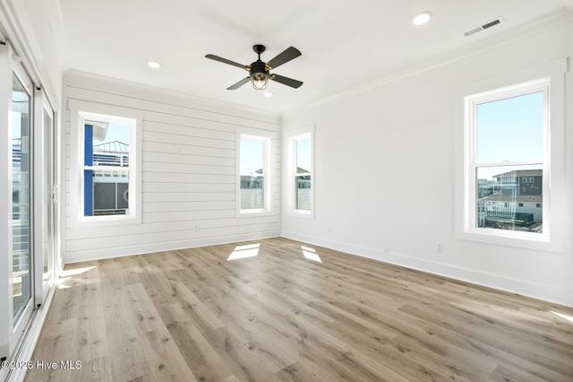 105 Periwinkle Lane, Carolina Beach, NC 28428