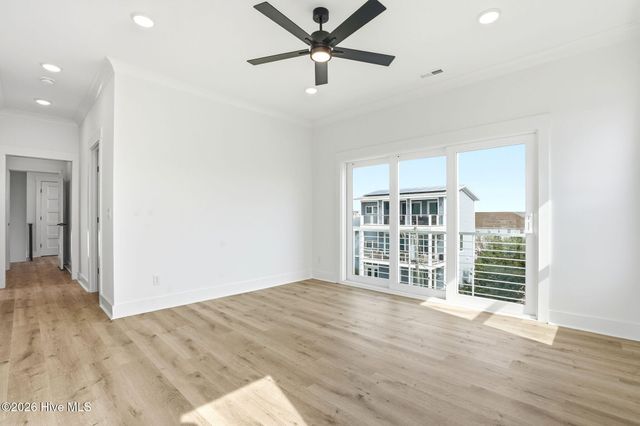 105 Periwinkle Lane, Carolina Beach, NC 28428