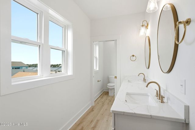 105 Periwinkle Lane, Carolina Beach, NC 28428