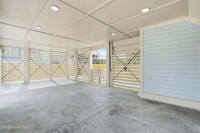 105 Periwinkle Lane, Carolina Beach, NC 28428