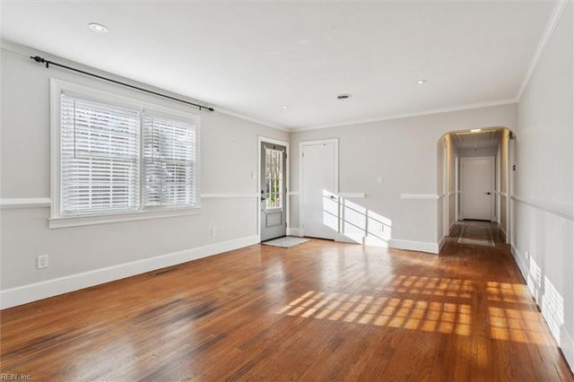 15 Willow RD, Hampton, VA 23664