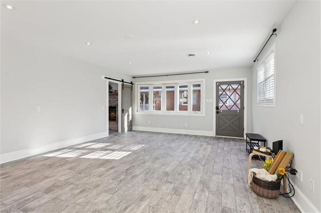 15 Willow RD, Hampton, VA 23664