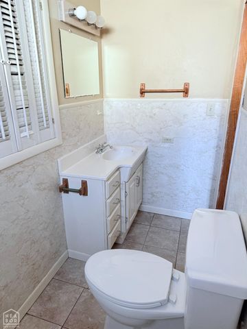 1105 W THOMPSON, Paragould, AR 72450