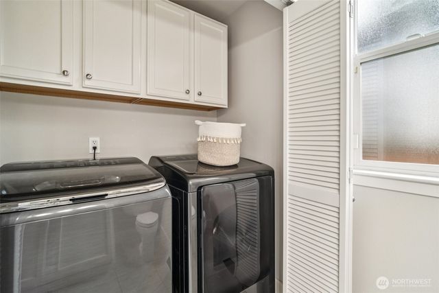 12219 NE 105th Street, Kirkland, WA 98033