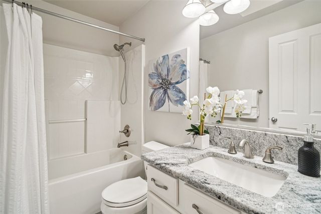 12219 NE 105th Street, Kirkland, WA 98033