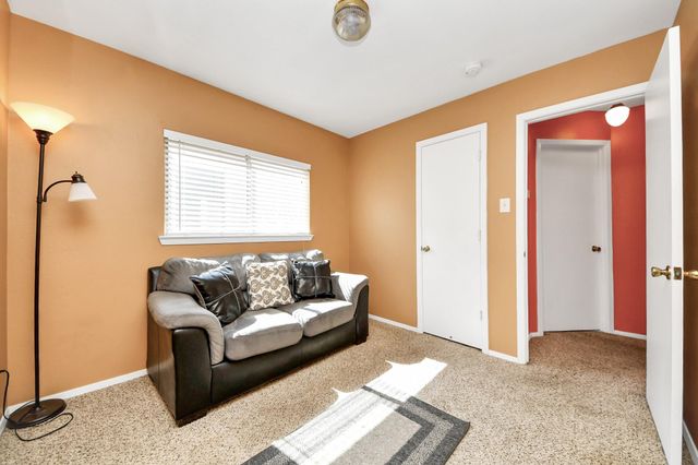 1549 Nichole Woods Drive, Houston, TX 77047