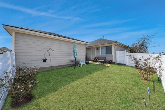 1549 Nichole Woods Drive, Houston, TX 77047