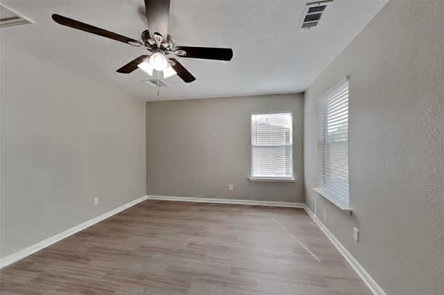 6423 Lily Hollow Court, Spring, TX 77379