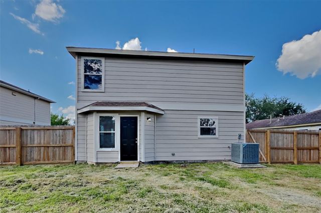 6423 Lily Hollow Court, Spring, TX 77379