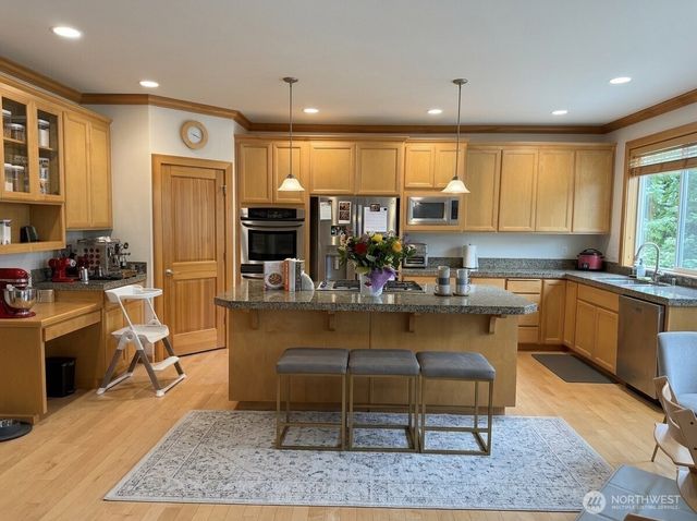 433 7th Avenue, Kirkland, WA 98033