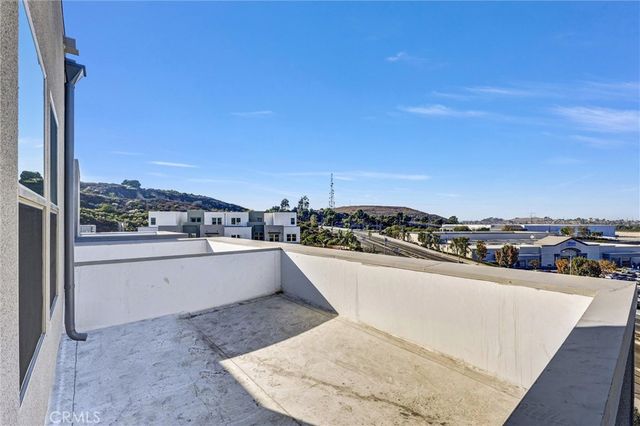 2058 Hollyleaf, Montebello, CA 90640