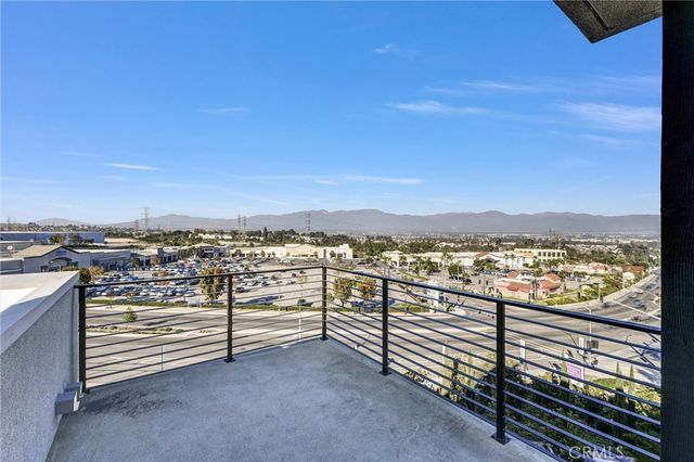 2058 Hollyleaf, Montebello, CA 90640