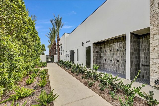 2058 Hollyleaf, Montebello, CA 90640