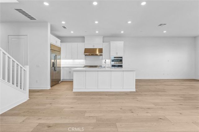 2058 Hollyleaf, Montebello, CA 90640