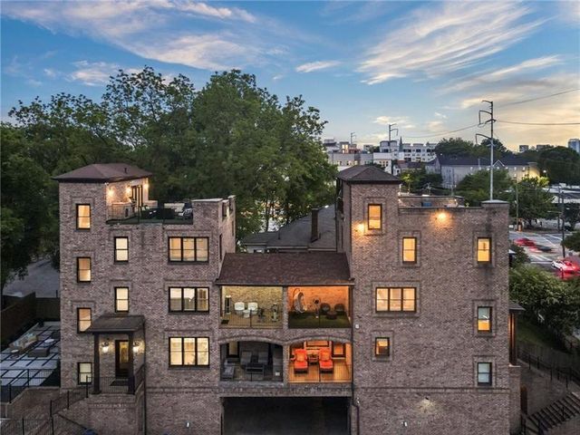 631 Boulevard NE, Atlanta, GA 30308