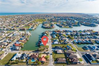 15318 Dasmarinas Dr, Corpus Christi, TX 78418