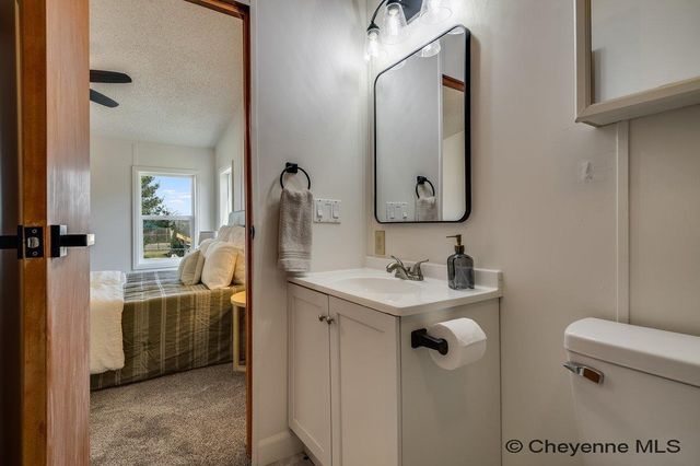 407 SOUTH FORK RD, Cheyenne, WY 82007