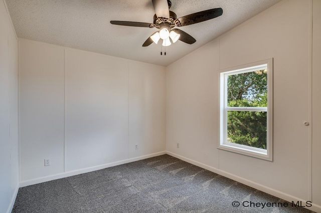 407 SOUTH FORK RD, Cheyenne, WY 82007