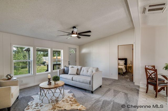 407 SOUTH FORK RD, Cheyenne, WY 82007