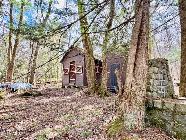 40 Pine Trail, Berlin, NY 12153