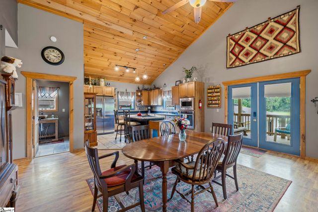 442 Blantyre Church Road, Other, NC 28742