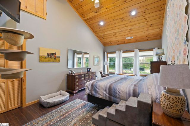 442 Blantyre Church Road, Other, NC 28742