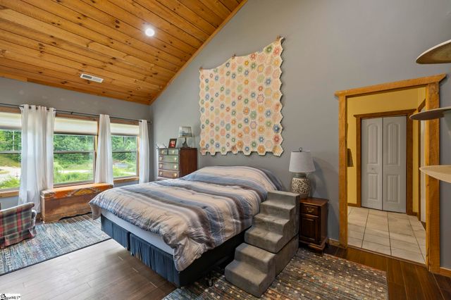 442 Blantyre Church Road, Other, NC 28742