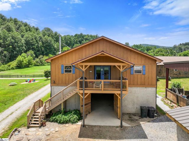 442 Blantyre Church Road, Other, NC 28742