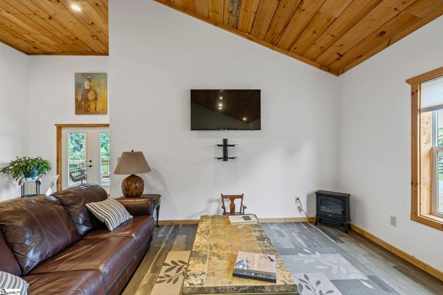 442 Blantyre Church Road, Other, NC 28742