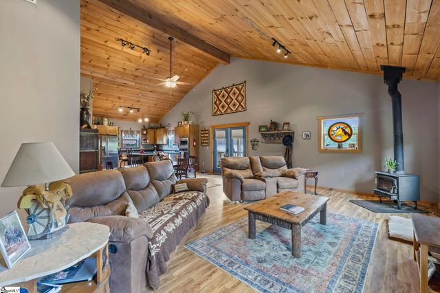 442 Blantyre Church Road, Other, NC 28742