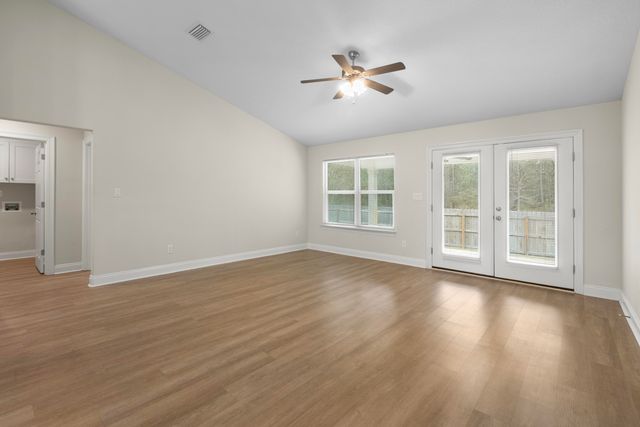 6050 Capitol Drive, Gulf Breeze, FL 32563