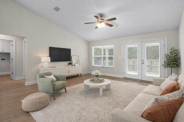 6050 Capitol Drive, Gulf Breeze, FL 32563