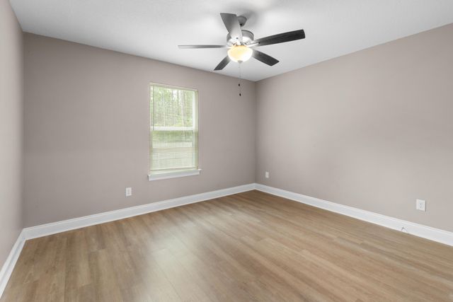 6050 Capitol Drive, Gulf Breeze, FL 32563