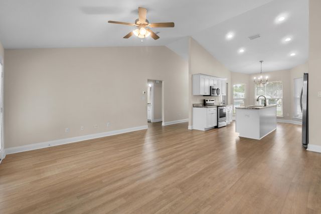 6050 Capitol Drive, Gulf Breeze, FL 32563