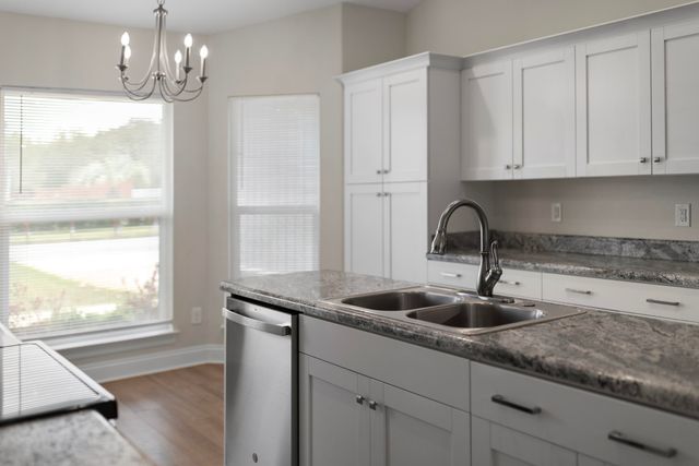 6050 Capitol Drive, Gulf Breeze, FL 32563