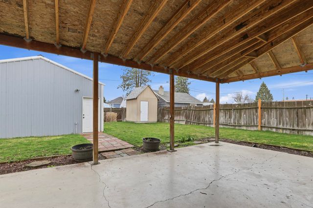 4223 N Madison St, Spokane, WA 99205